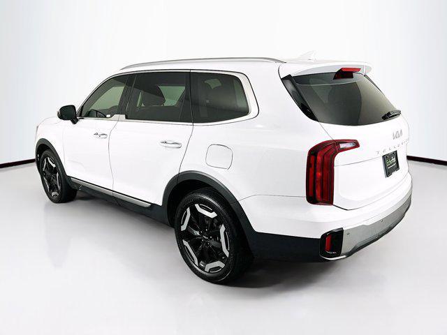 used 2023 Kia Telluride car, priced at $35,396