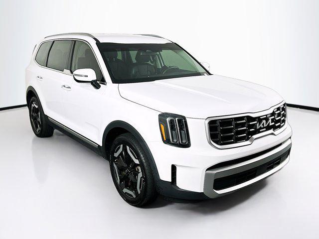 used 2023 Kia Telluride car, priced at $35,396