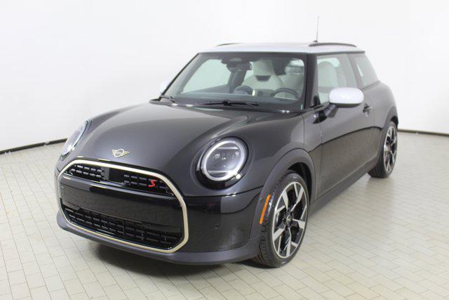 new 2025 MINI Hardtop car, priced at $34,600