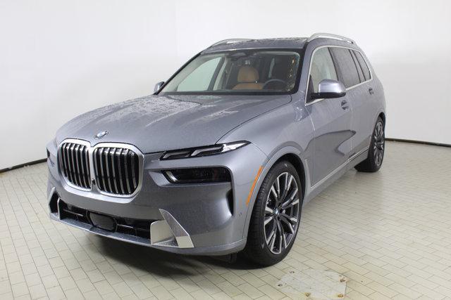 new 2025 BMW X7 car, priced at $91,685