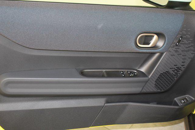 new 2025 MINI Hardtop car, priced at $38,025