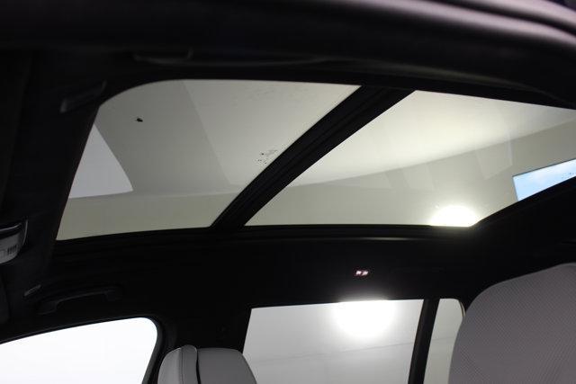 new 2026 BMW X7 car, priced at $98,385