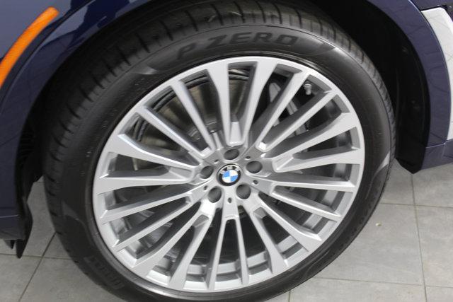new 2026 BMW X7 car, priced at $98,385