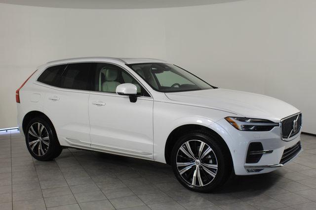 used 2022 Volvo XC60 car, priced at $27,897