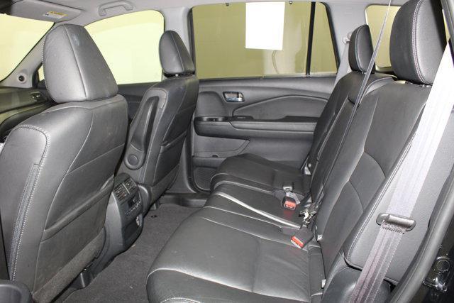 used 2022 Honda Pilot car, priced at $27,397