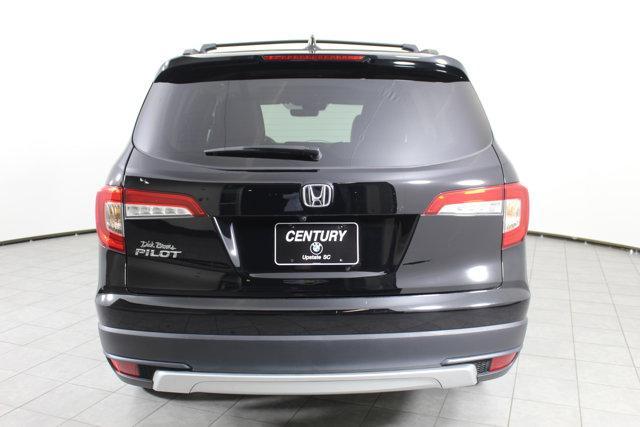 used 2022 Honda Pilot car, priced at $27,397