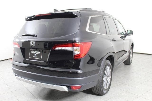 used 2022 Honda Pilot car, priced at $27,397