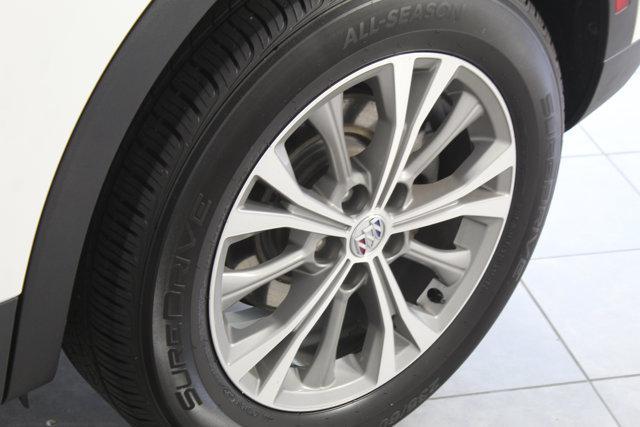 used 2022 Buick Envision car, priced at $20,697