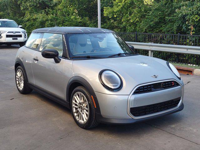 new 2025 MINI Hardtop car, priced at $35,595