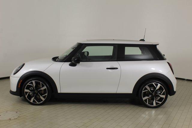 new 2025 MINI Hardtop car, priced at $35,595