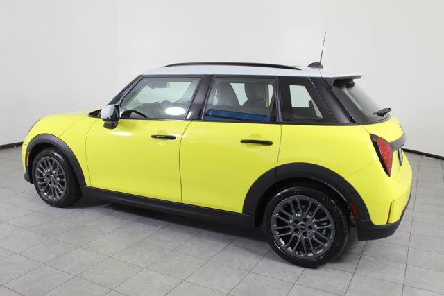 new 2025 MINI Hardtop car, priced at $38,045