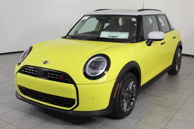 new 2025 MINI Hardtop car, priced at $38,045