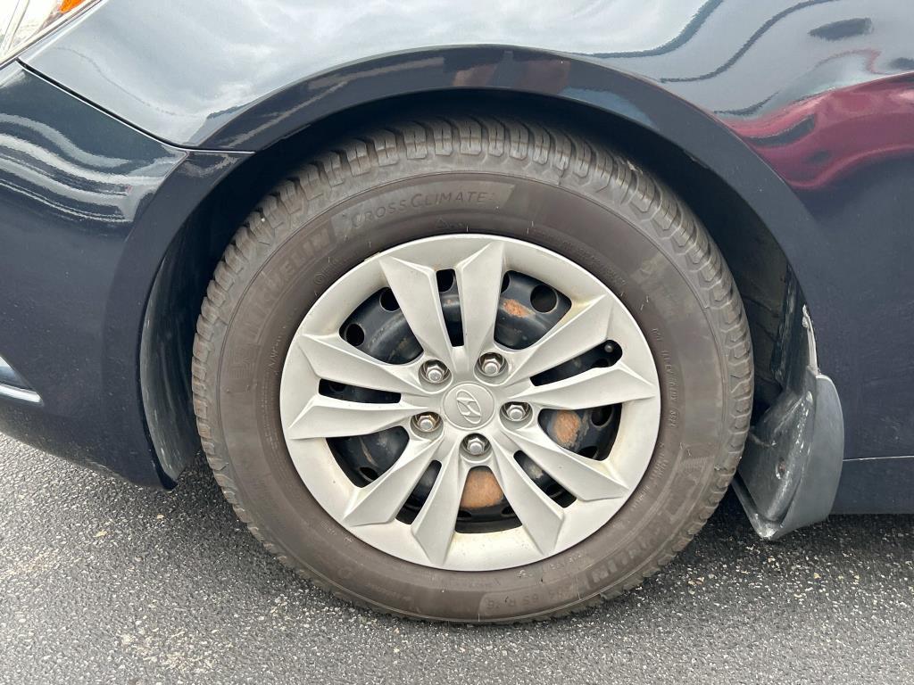 used 2013 Hyundai Sonata car, priced at $8,995