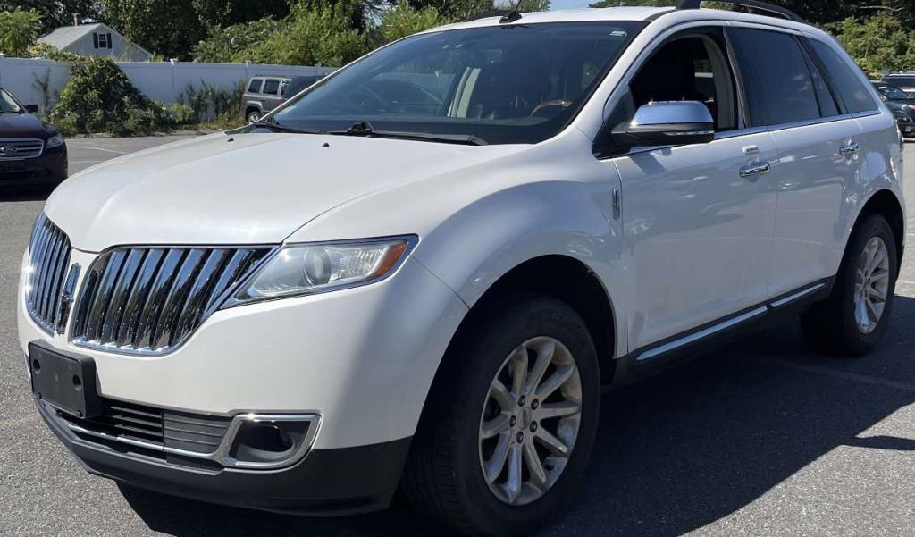used 2014 Lincoln MKX car, priced at $12,995