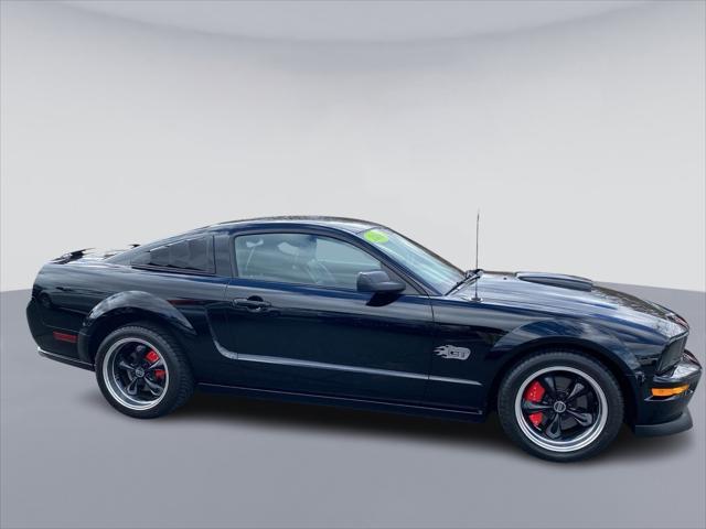 used 2006 Ford Mustang car