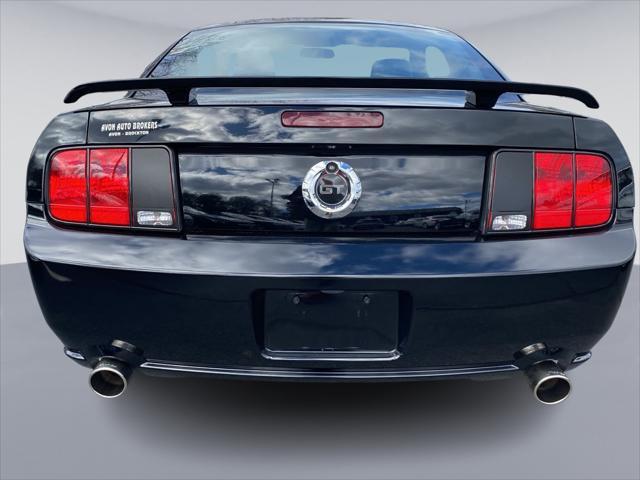 used 2006 Ford Mustang car