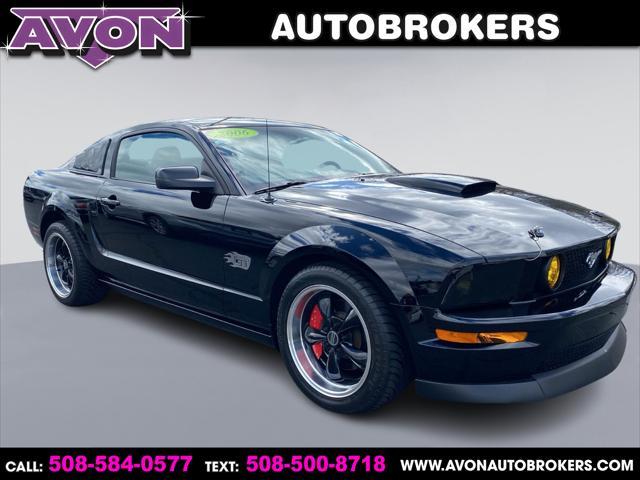 used 2006 Ford Mustang car