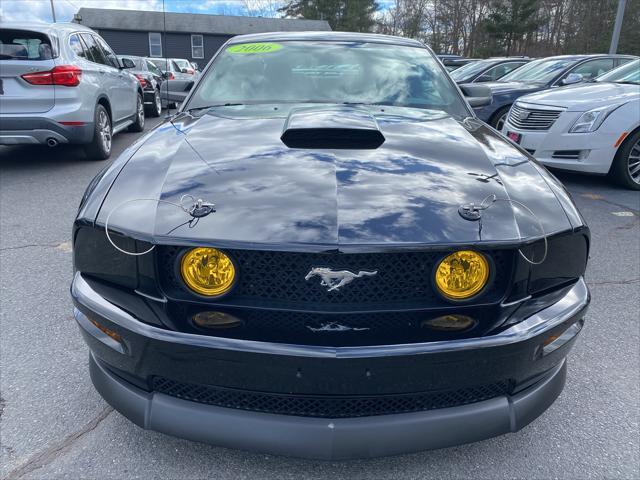 used 2006 Ford Mustang car