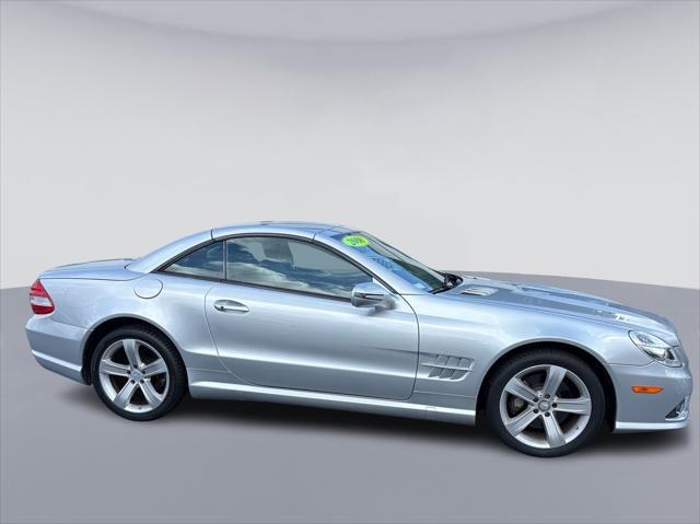 used 2009 Mercedes-Benz SL-Class car, priced at $23,995