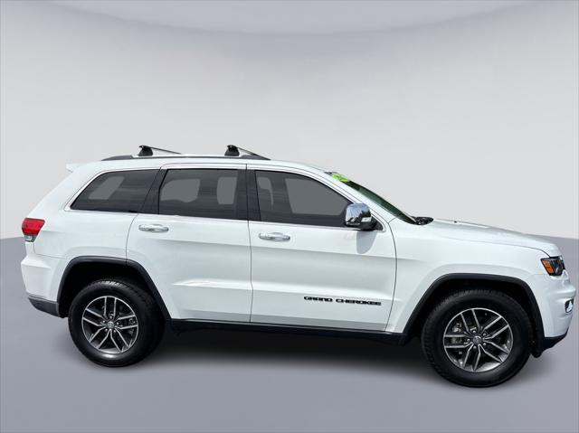 used 2017 Jeep Grand Cherokee car, priced at $21,995