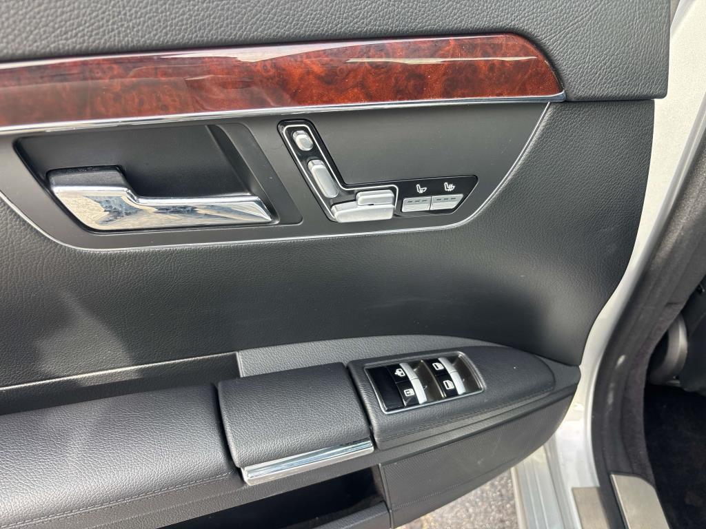 used 2009 Mercedes-Benz S-Class car, priced at $14,888