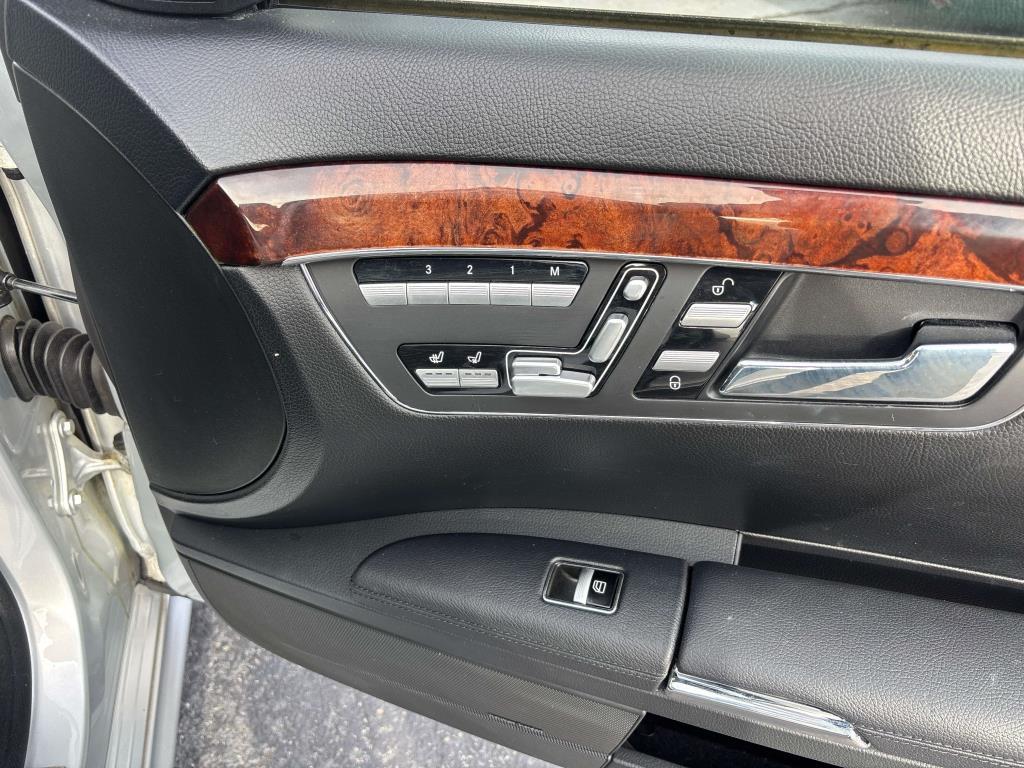 used 2009 Mercedes-Benz S-Class car, priced at $14,888