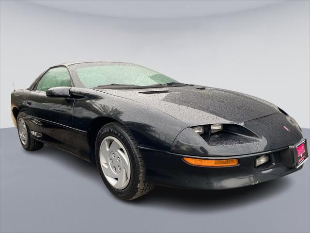 used 1995 Chevrolet Camaro car, priced at $12,995