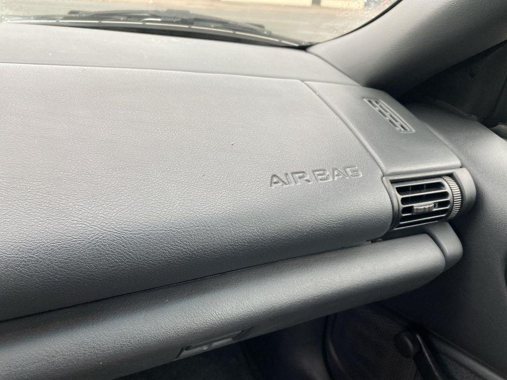 used 1995 Chevrolet Camaro car, priced at $7,995