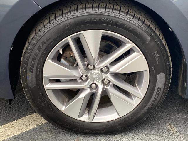used 2014 Toyota Corolla car, priced at $13,998