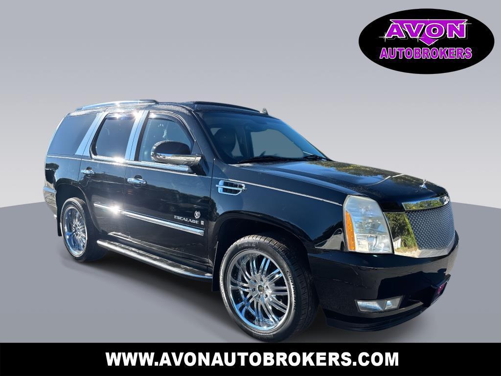 used 2008 Cadillac Escalade car, priced at $10,995