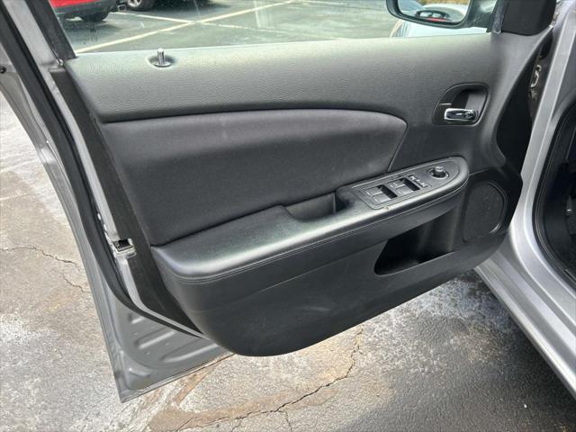 used 2014 Chrysler 200 car, priced at $11,995