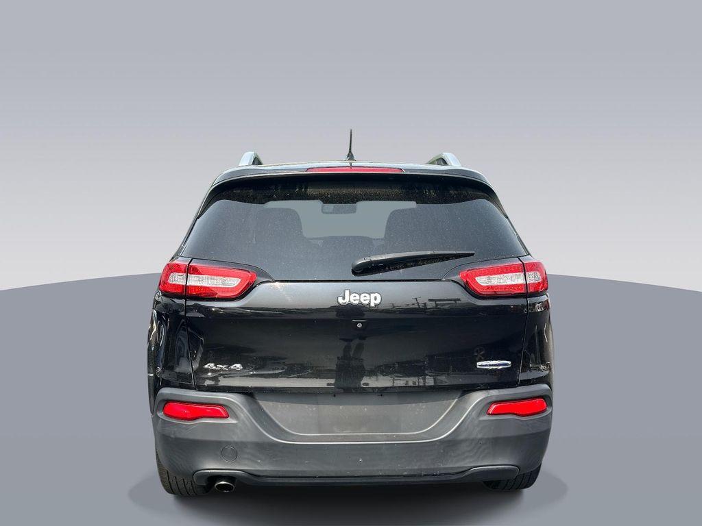 used 2016 Jeep Cherokee car, priced at $11,888