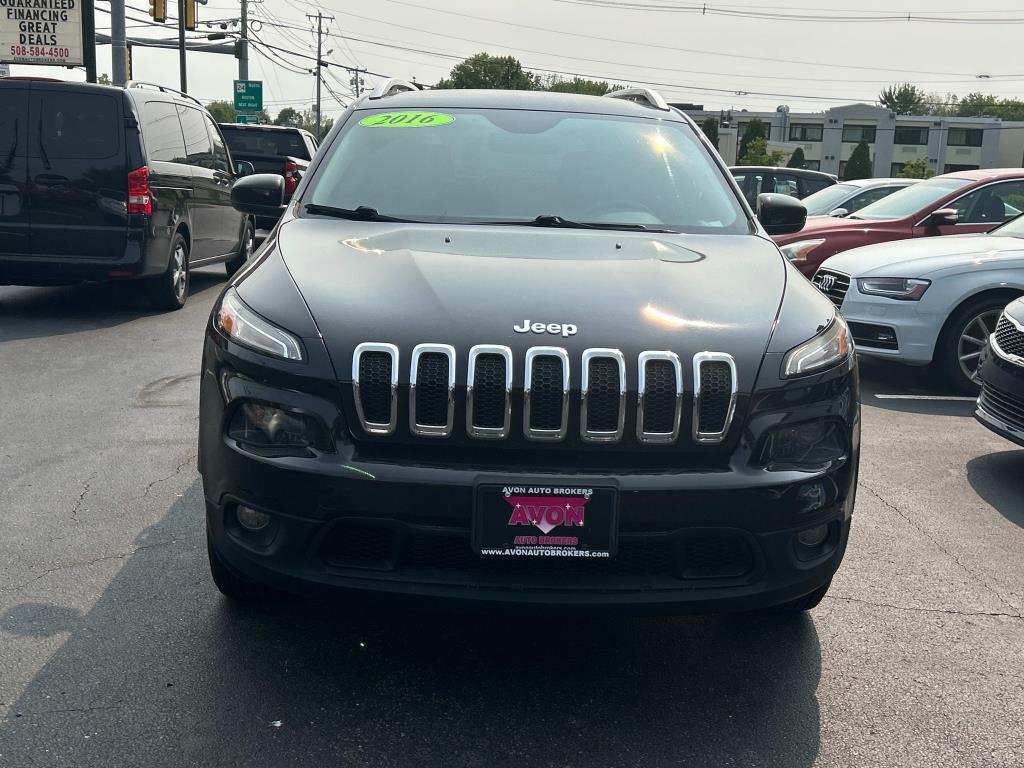 used 2016 Jeep Cherokee car, priced at $11,888