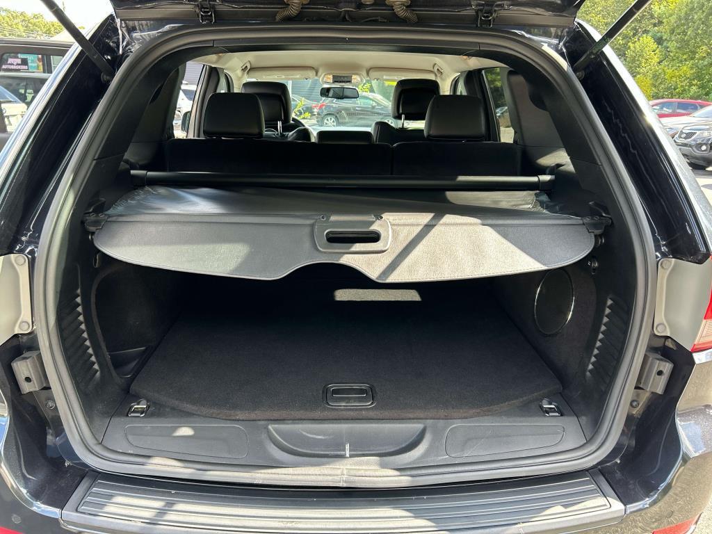used 2013 Jeep Grand Cherokee car, priced at $14,750