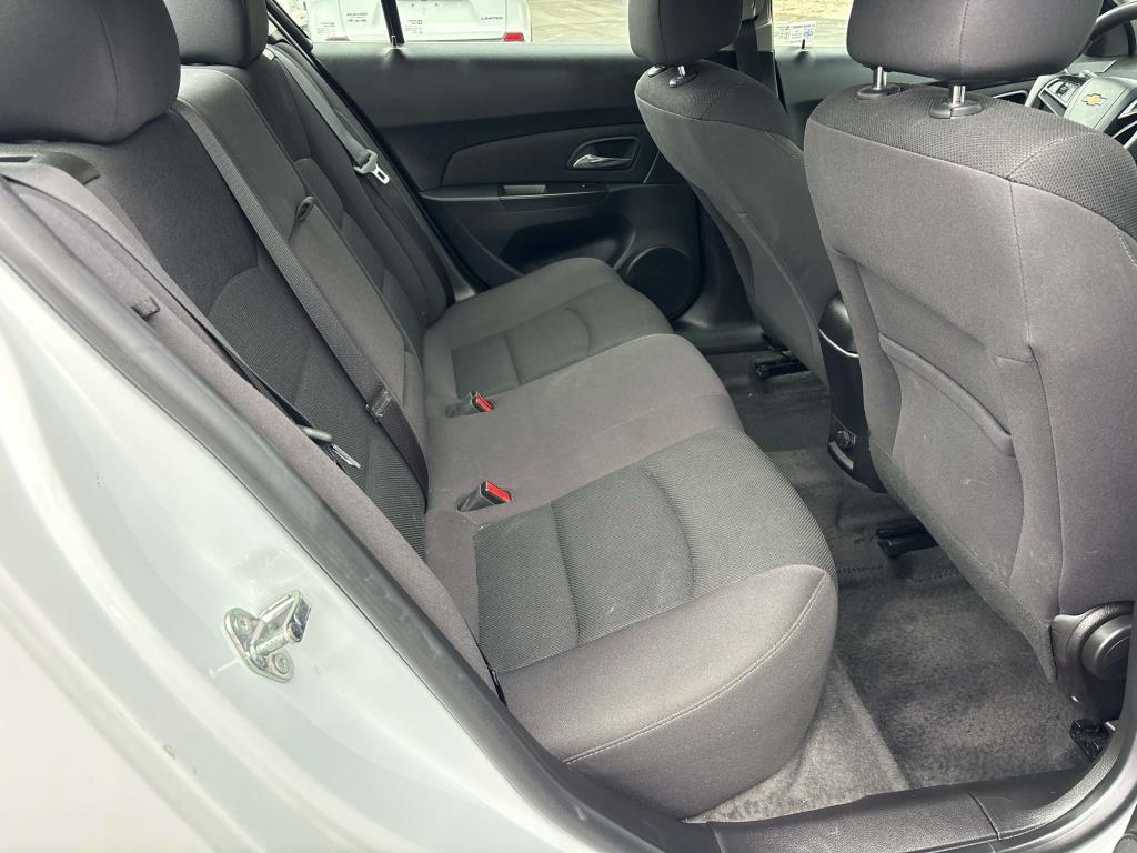 used 2015 Chevrolet Cruze car, priced at $8,850