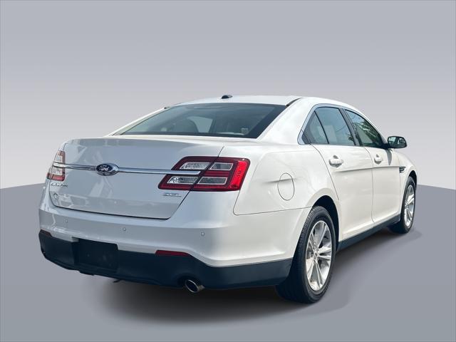 used 2015 Ford Taurus car, priced at $13,995