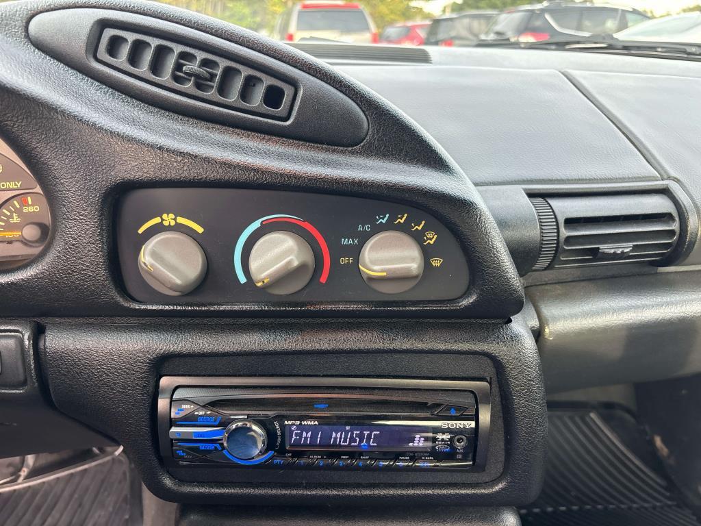 used 1993 Chevrolet Camaro car, priced at $8,995
