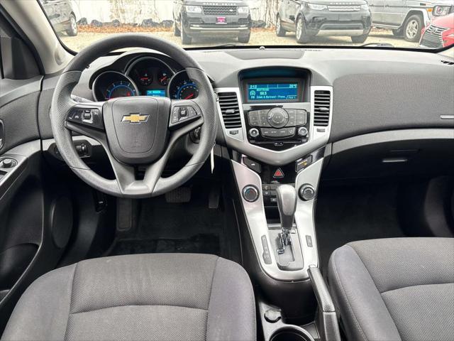 used 2015 Chevrolet Cruze car, priced at $9,998