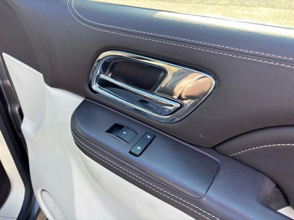 used 2012 Cadillac Escalade ESV car, priced at $22,995