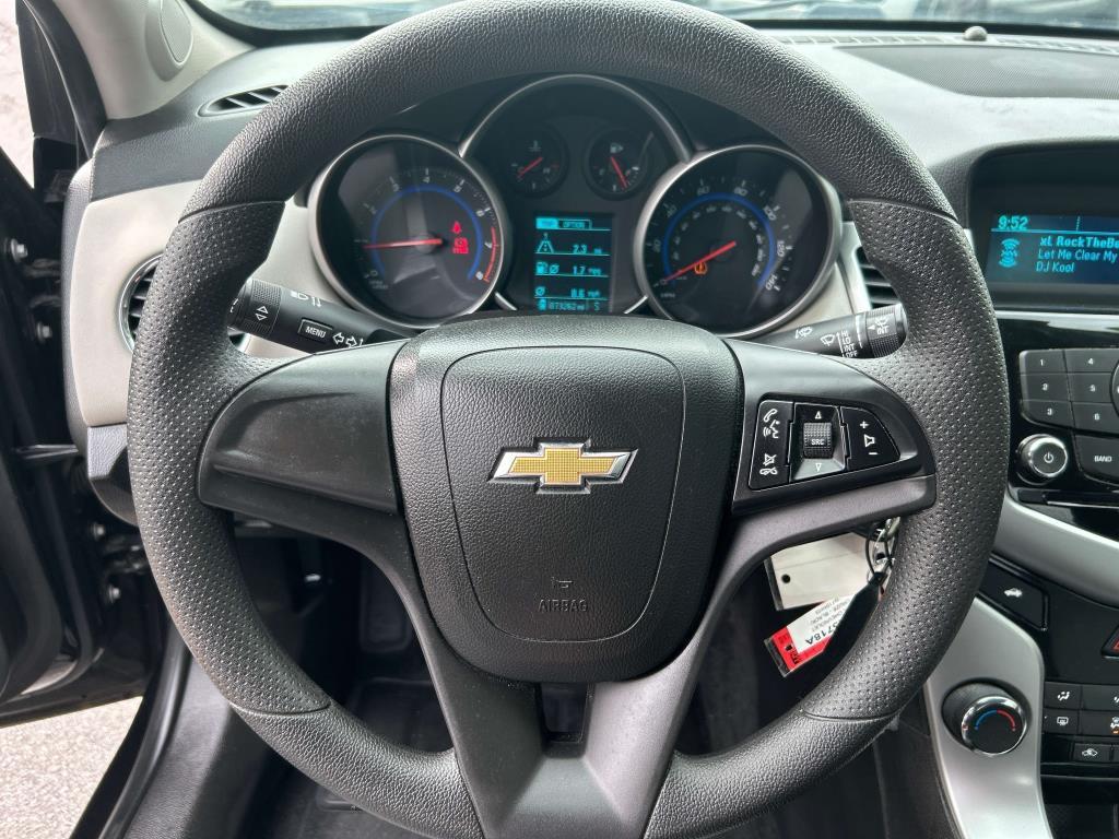 used 2016 Chevrolet Cruze Limited car, priced at $7,888