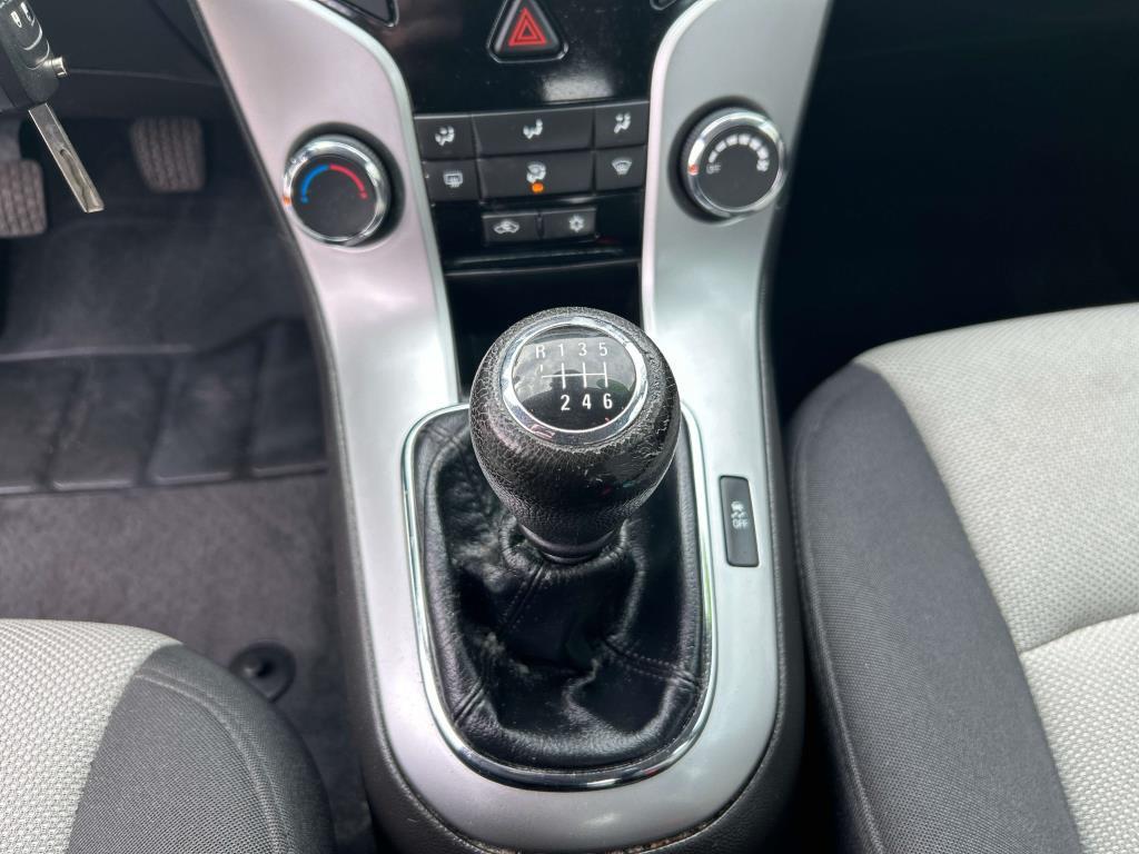used 2016 Chevrolet Cruze Limited car, priced at $7,888