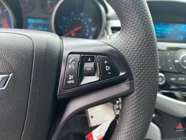 used 2016 Chevrolet Cruze Limited car, priced at $9,995