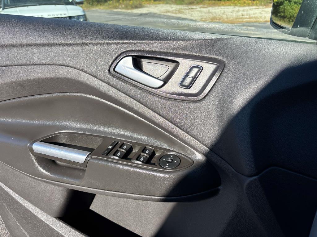 used 2014 Ford Escape car, priced at $10,995