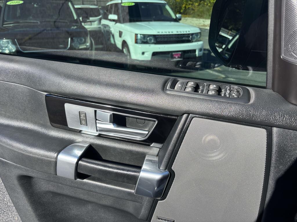 used 2016 Land Rover LR4 car, priced at $18,995