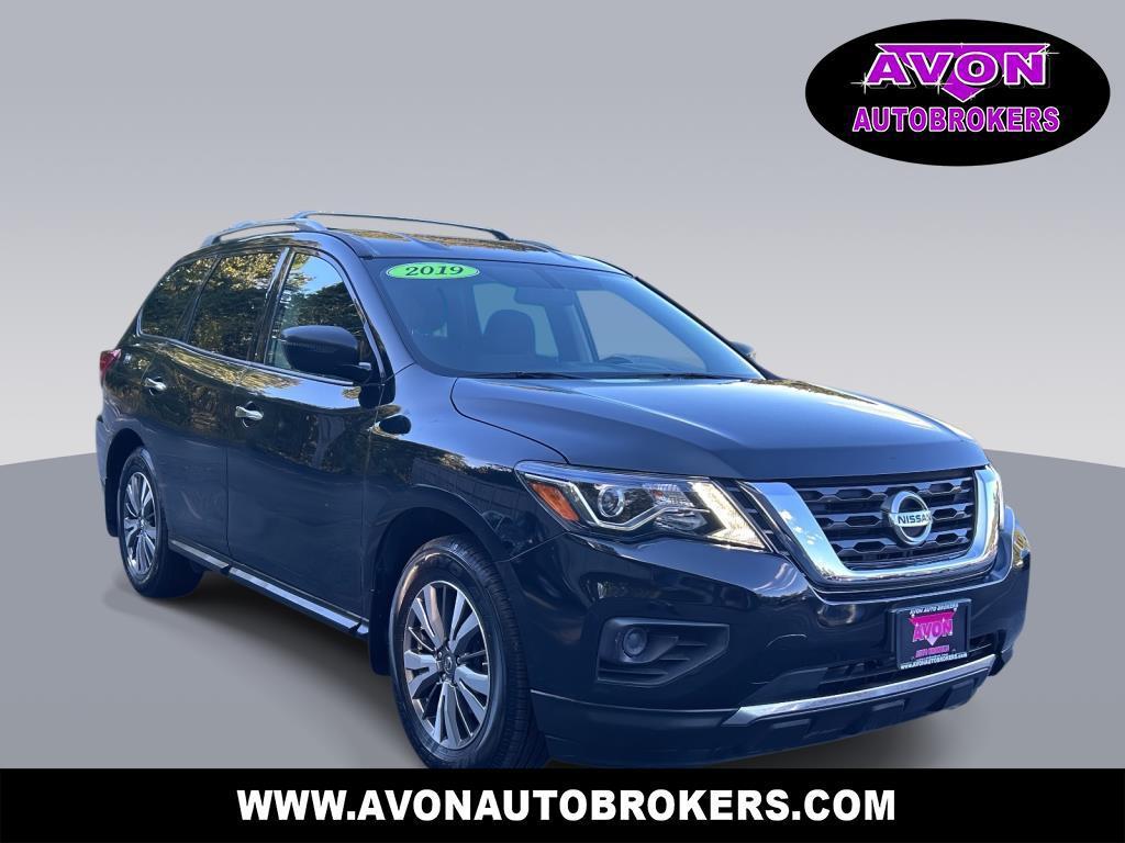 used 2019 Nissan Pathfinder car, priced at $16,795