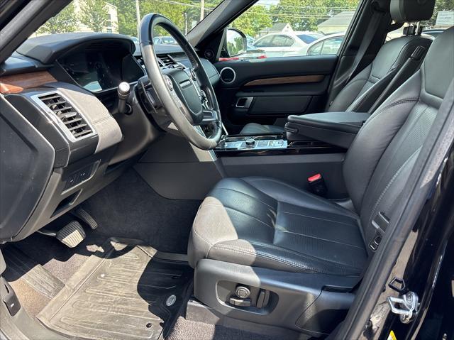 used 2018 Land Rover Discovery car, priced at $24,595