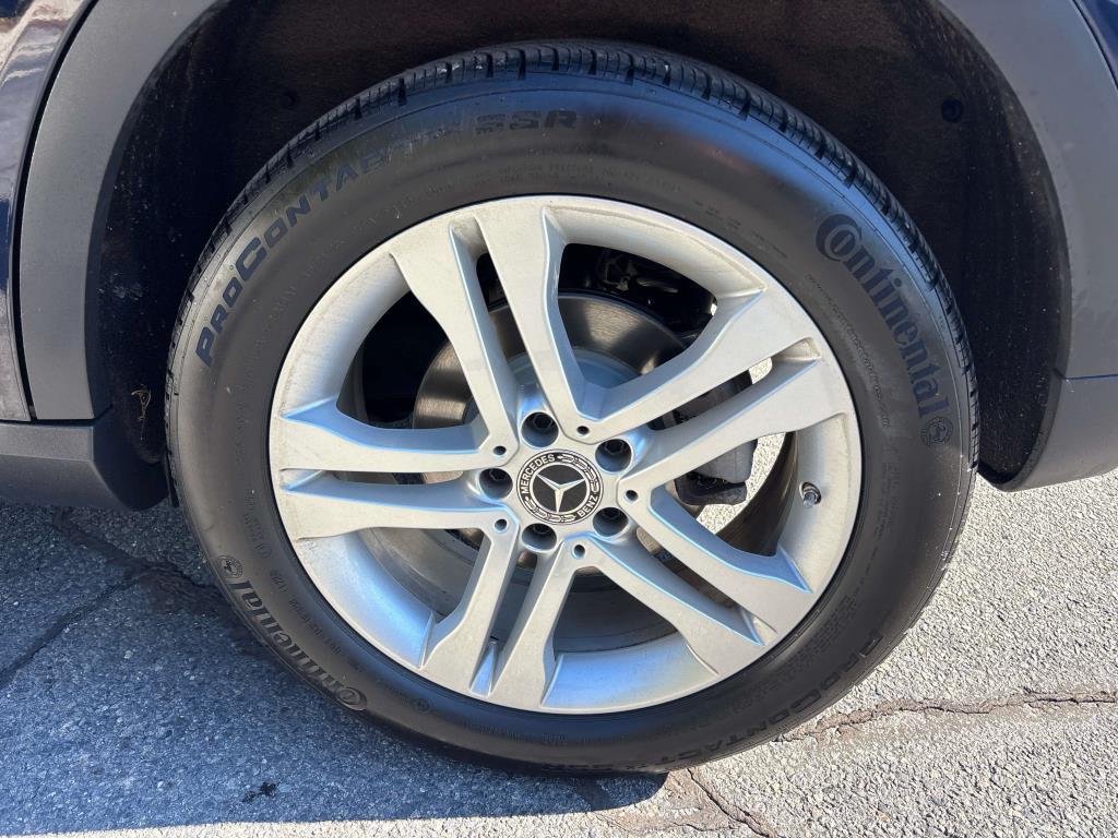 used 2018 Mercedes-Benz GLA 250 car, priced at $16,995