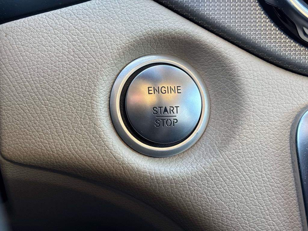 used 2018 Mercedes-Benz GLA 250 car, priced at $16,995