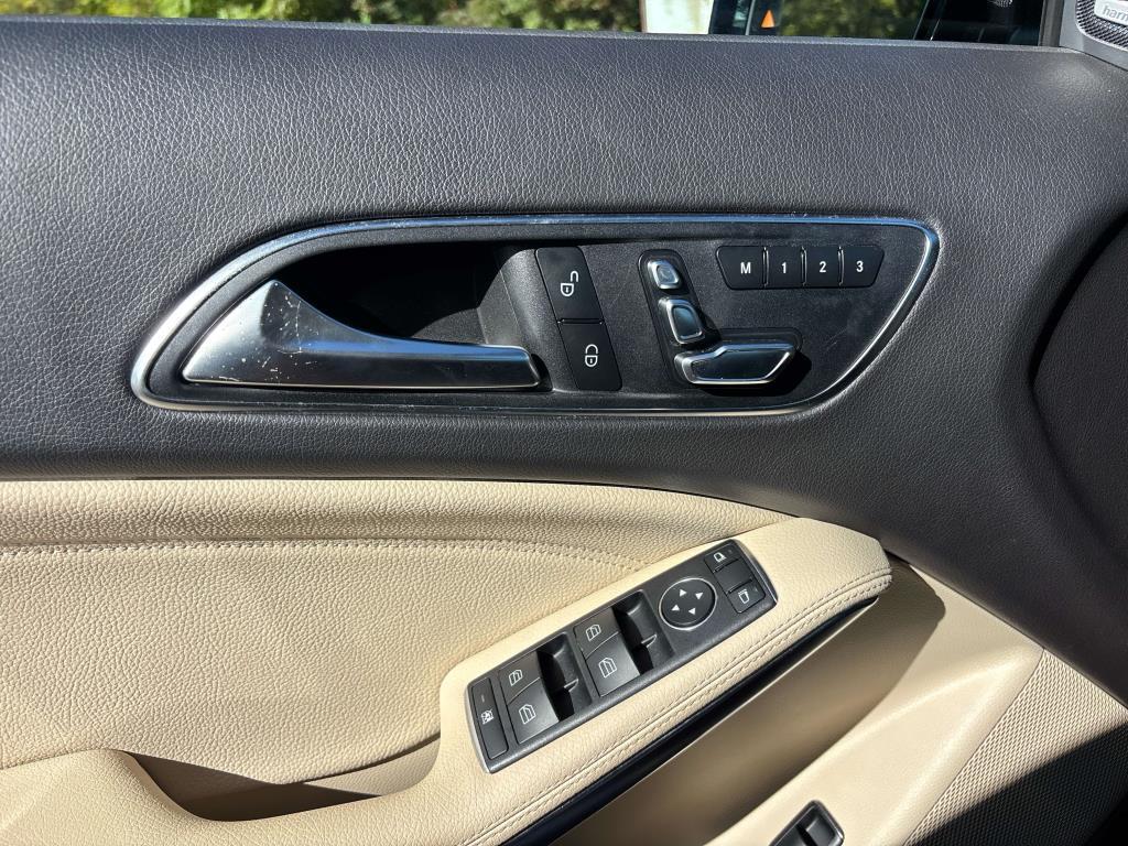 used 2018 Mercedes-Benz GLA 250 car, priced at $16,995