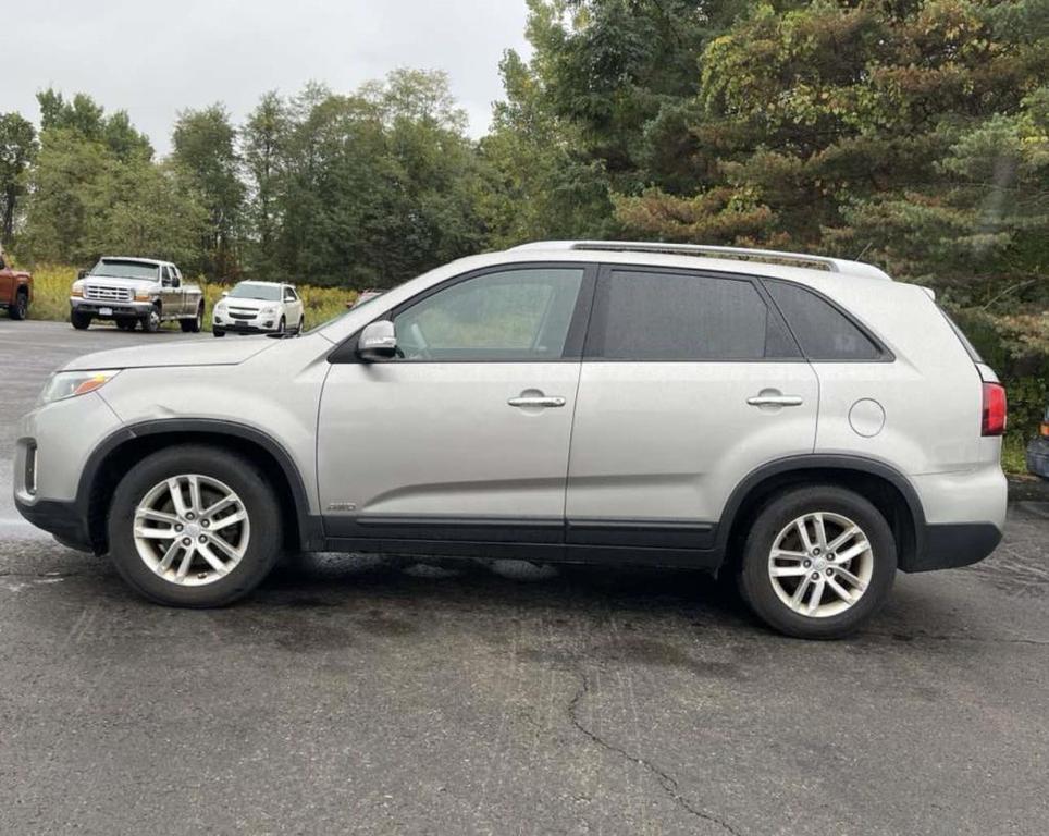 used 2015 Kia Sorento car, priced at $11,995